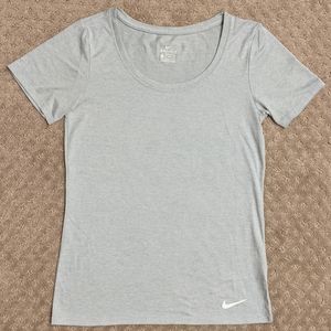 NWOT Nike dri fit grey workout tee shirt